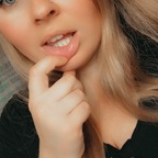 Blondiebabee (blondiebabee69) Leak OnlyFans 

 profile picture