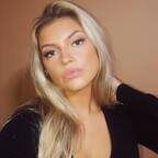 Lana Belle (lanabellee420) Leaks OnlyFans 

 profile picture