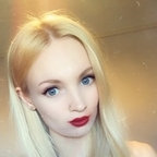 Petite blonde xx petiteblonde Leaks OnlyFans 

 profile picture