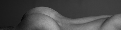 Header of provocateur