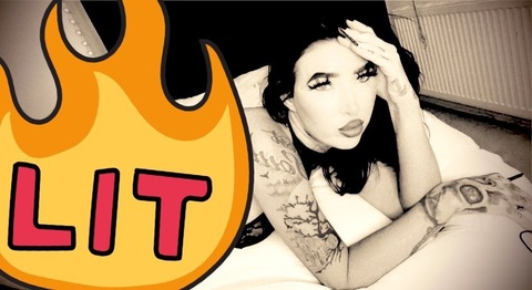 Header of u243379709