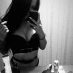 Download vikusyaa OnlyFans content for free 

 profile picture