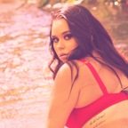 Brown eyes and thick thighs (@yourlittlesecret123) Leak OnlyFans 

 profile picture